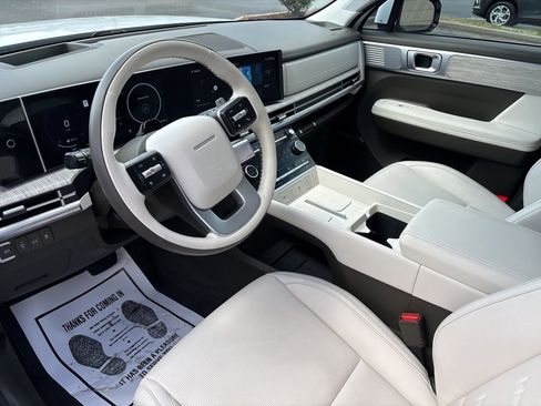 Certified 2025 Hyundai Santa Fe Calligraphy image 12