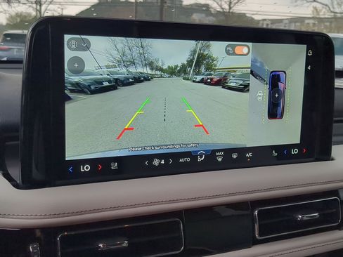 New 2026 Lincoln Aviator 2WD image 16