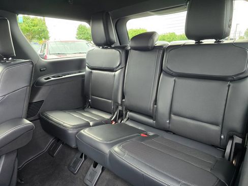 New 2027 Ford Expedition Platinum w/ Stealth Performance Package AWD/4WD image 11