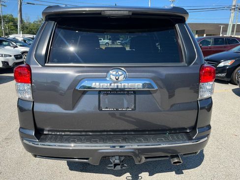 Used 2013 Toyota 4Runner Limited AWD/4WD image 4
