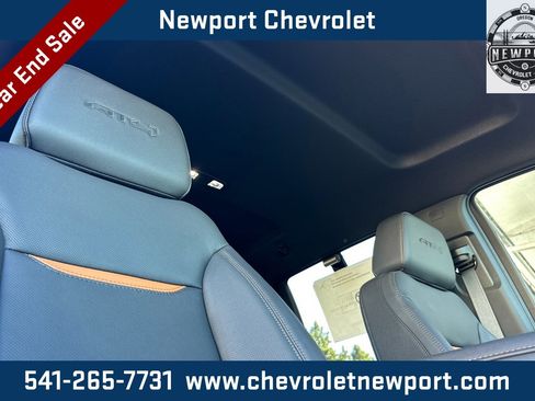 New 2026 GMC Sierra 1500 AT4 w/ Technology Package image 14