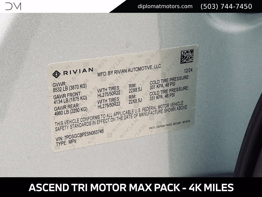 Used 2025 Rivian R1S Premium Dual AWD/4WD image 45