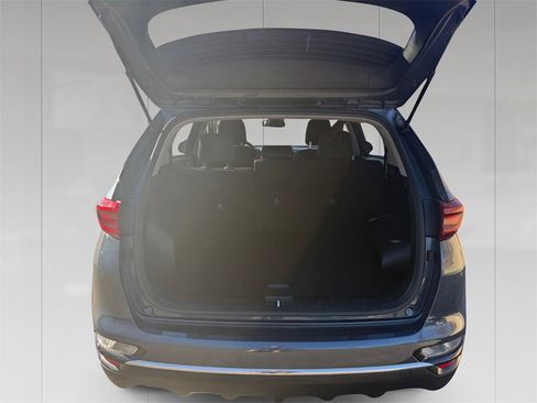 Used 2020 Kia Sportage LX image 19