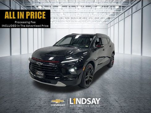 Used 2023 Chevrolet Blazer LT AWD/4WD image 1