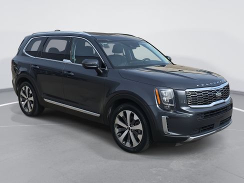 Used 2021 Kia Telluride EX w/ EX Premium Package image 3