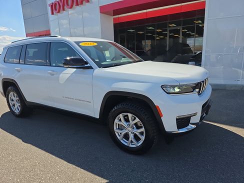 Used 2023 Jeep Grand Cherokee L Limited w/ Luxury Tech Group II AWD/4WD image 1