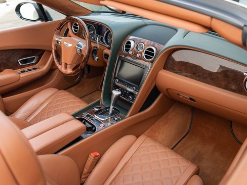Used 2018 Bentley Continental GT AWD/4WD image 6
