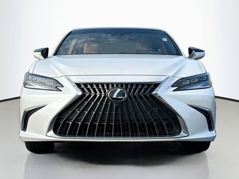 Certified 2023 Lexus ES 350 Ultra Luxury w/ Accessory Package (Z2) image 15