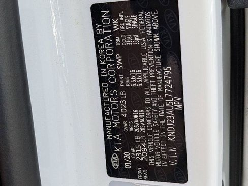 Used 2020 Kia Soul LX FWD image 12