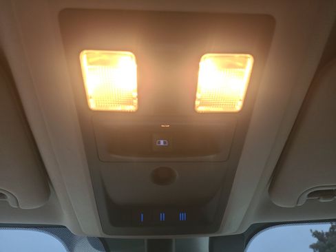 Used 2019 RAM 1500 Big Horn RWD image 22