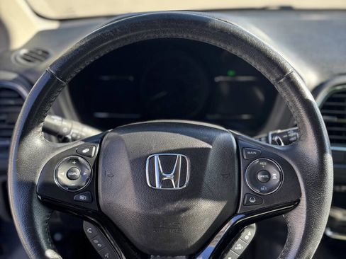 Used 2019 Honda HR-V EX-L image 11