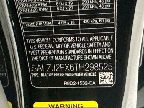 Certified 2026 Land Rover Range Rover Evoque S AWD/4WD image 32