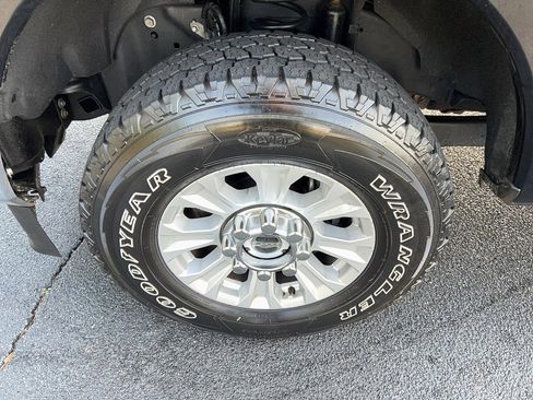 Used 2021 Ford F250 XL w/ STX Appearance Package image 10