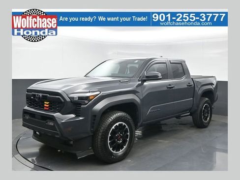 Used 2025 Toyota Tacoma TRD Off-Road w/ TRD Off Road Upgrade Package AWD/4WD image 1