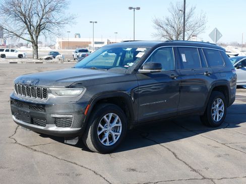 Used 2021 Jeep Grand Cherokee L Limited image 2