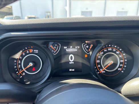 New 2025 Jeep Gladiator Sport image 24