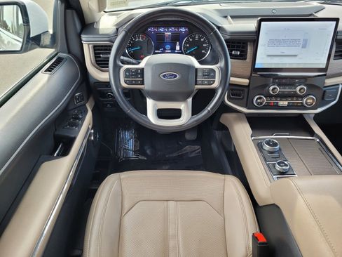 Used 2024 Ford Expedition Max Limited image 15