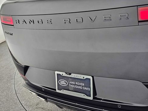 New 2026 Land Rover Range Rover Sport Dynamic SE AWD/4WD image 13