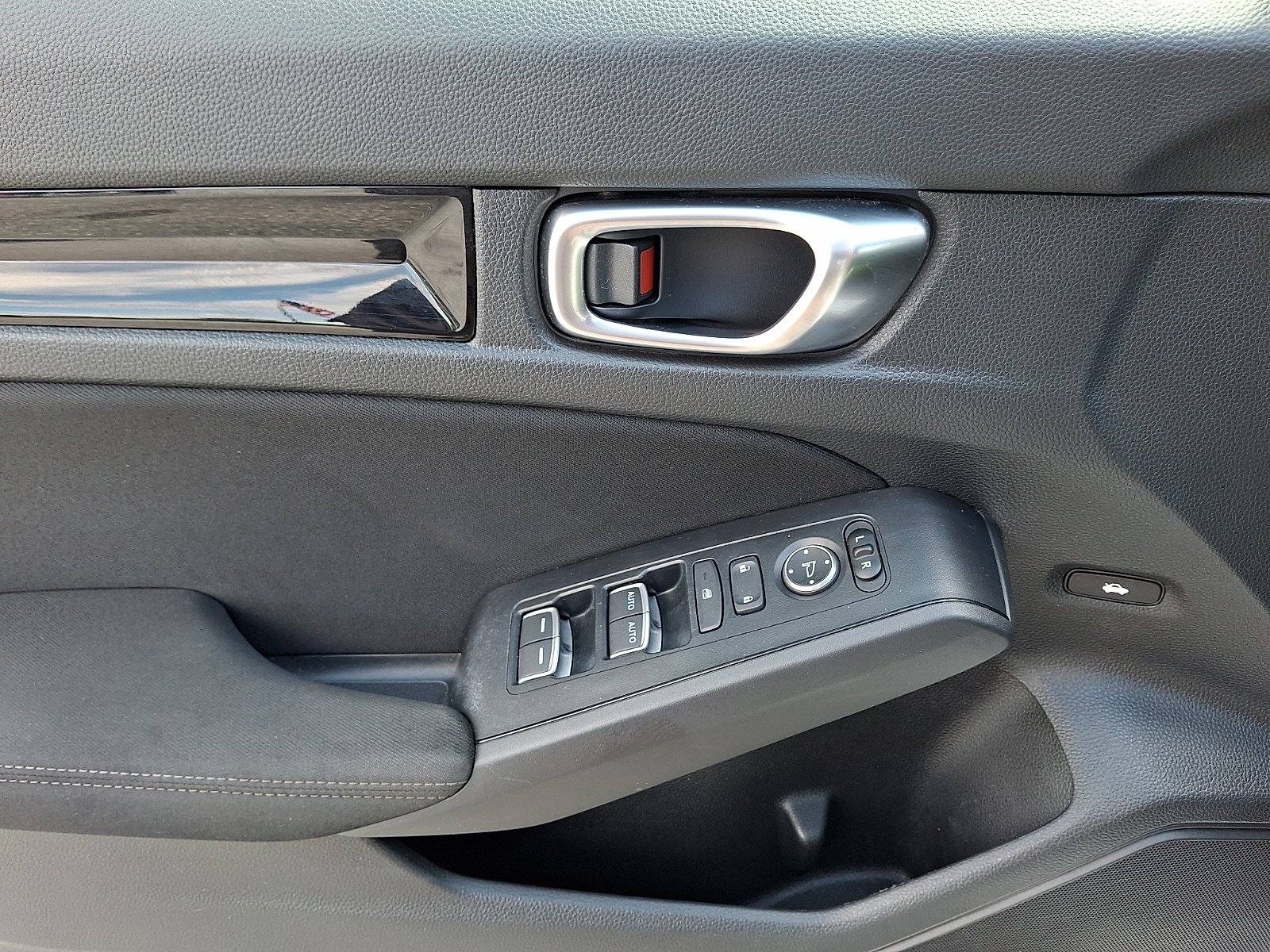 Used 2023 Honda Civic EX image 12
