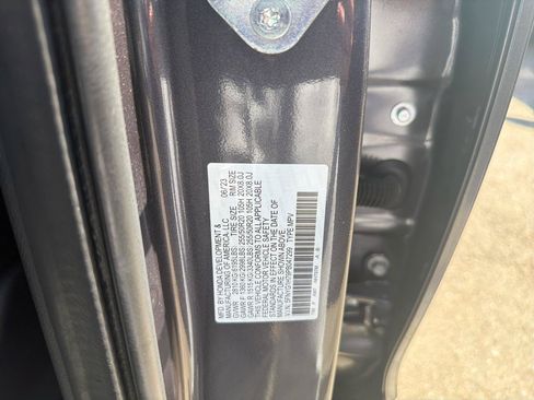 Used 2023 Honda Pilot Touring image 33