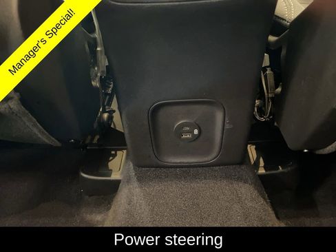 Used 2022 Ford Escape SE w/ Convenience Package image 12