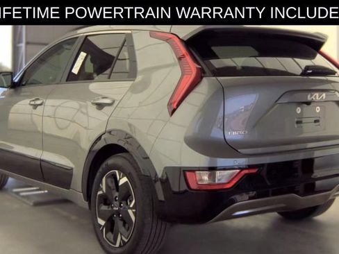 Used 2024 Kia Niro Wind FWD image 11