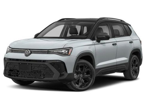 Used 2025 Volkswagen Taos SE AWD/4WD image 4