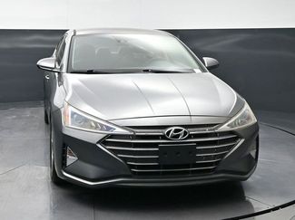 Used 2019 Hyundai Elantra SEL video 2