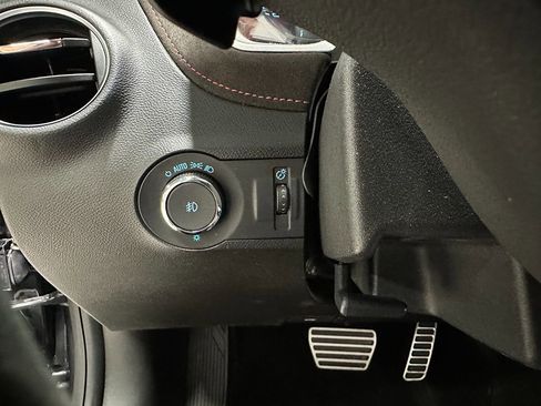 Used 2014 Chevrolet Camaro ZL1 RWD image 28