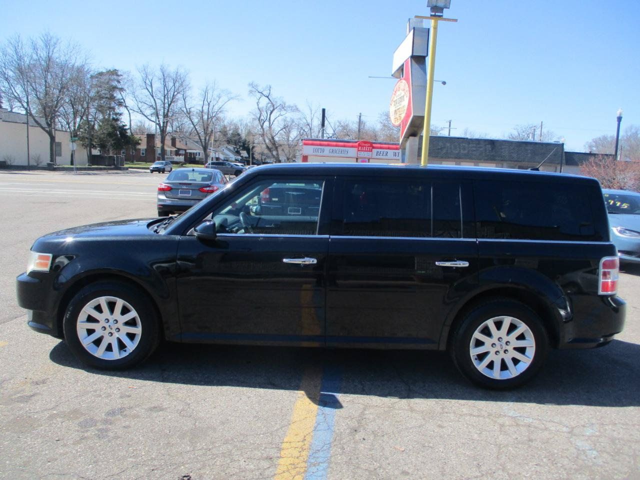 Used 2011 Ford Flex SEL AWD/4WD image 4