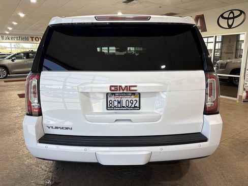 Used 2018 GMC Yukon SLT w/ Open Road Package RWD image 9