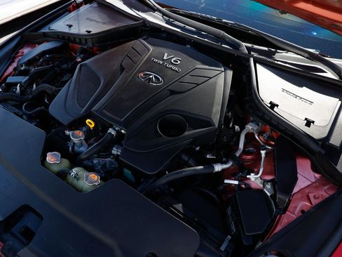 Used 2018 INFINITI Q50 Red Sport 400 w/ Sensory Package (Sport) image 55