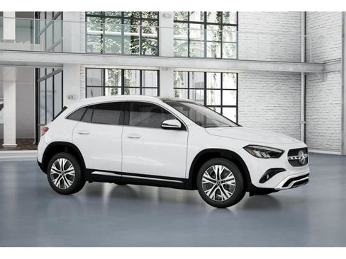 New 2026 Mercedes-Benz GLA 250 image 13