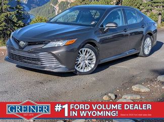 Used 2018 Toyota Camry XLE FWD video 1