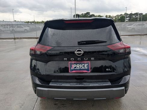 Used 2024 Nissan Rogue SL w/ SL Premium Package image 6