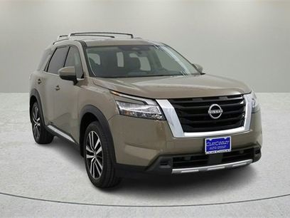 Certified 2023 Nissan Pathfinder Platinum
