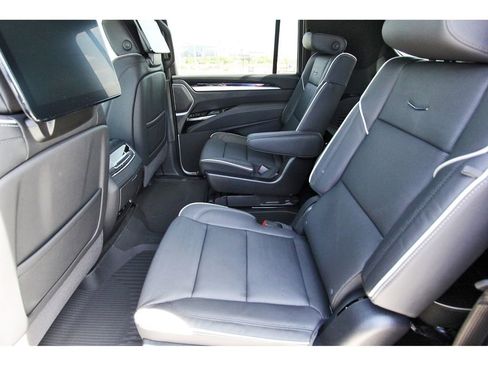 New 2026 Cadillac Escalade ESV Sport w/ Touring Package image 7