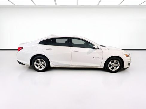 Used 2022 Chevrolet Malibu LT FWD image 23