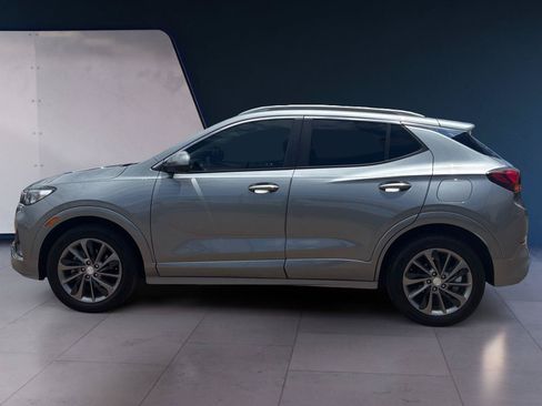 Used 2023 Buick Encore GX Select w/ Sport Touring Package FWD image 2