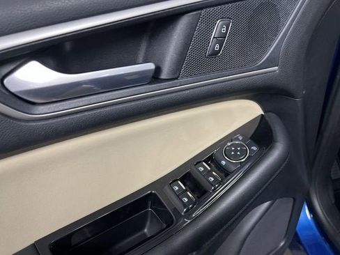 Used 2020 Ford Edge SEL w/ Convenience Package image 23