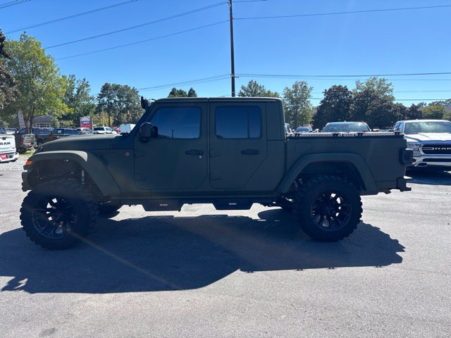 Used 2021 Jeep Gladiator Mojave w/ Trailer Tow Package AWD/4WD image 5