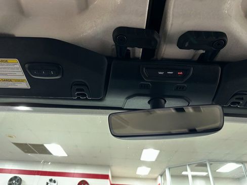 Certified 2023 Jeep Wrangler Sahara w/ Dual Top Group image 31