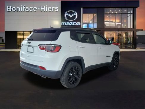 Used 2022 Jeep Compass Altitude w/ Convenience Group image 31