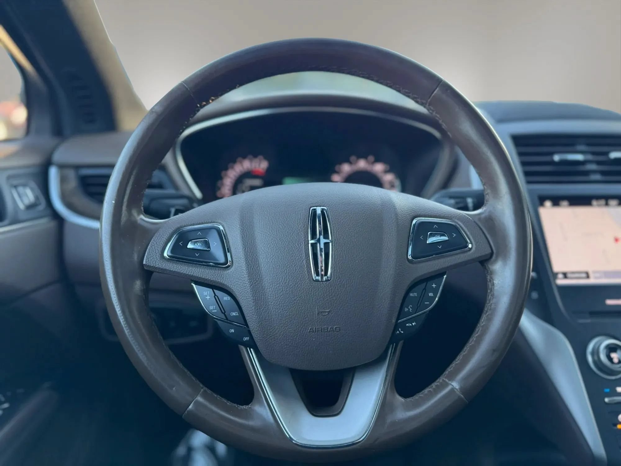 Used 2017 Lincoln MKC Reserve FWD image 22