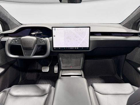 Used 2022 Tesla Model X Plaid AWD/4WD image 16