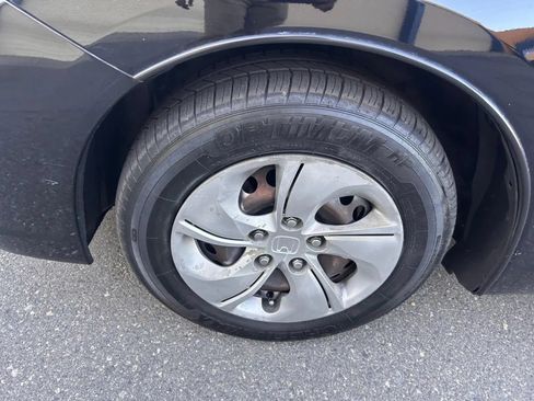 Used 2014 Honda Civic LX image 32