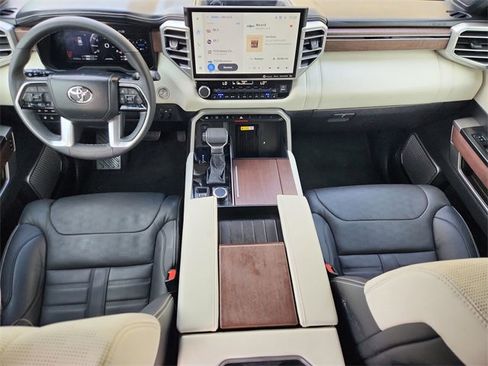 Used 2023 Toyota Sequoia Capstone image 21