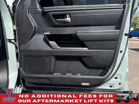 Used 2024 Toyota Tundra Limited AWD/4WD image 27