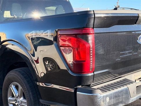 Used 2024 Ford F150 XLT w/ Mobile Office Package image 18