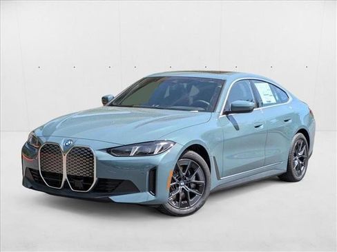 Used 2025 BMW i4 eDrive40 w/ Premium Package image 1